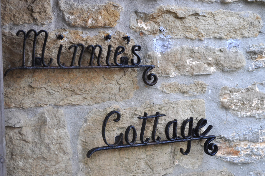 Cottage Sign